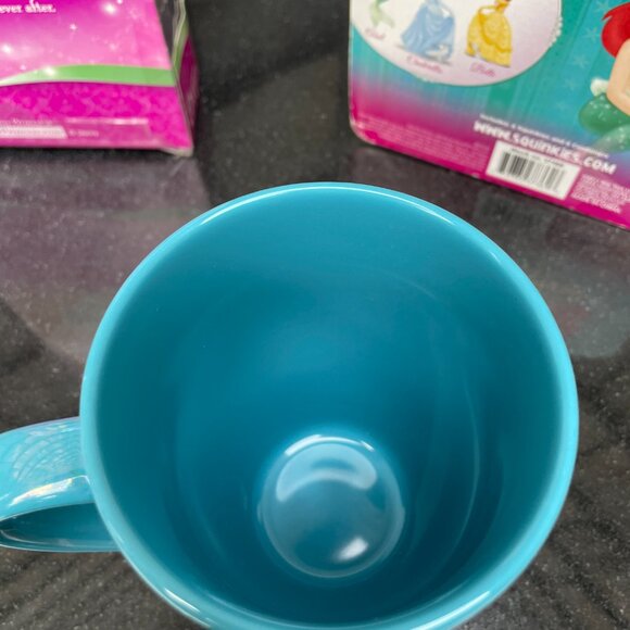 Little Mermaid Lot Sparkling Princess Doll Squinkies & Vintage Coffee Cup 1988 - Picture 8 of 9